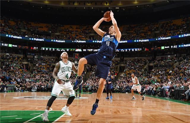 展的高度重 展的高度重