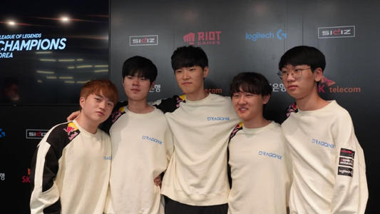 夜完成签字 夜完成签字