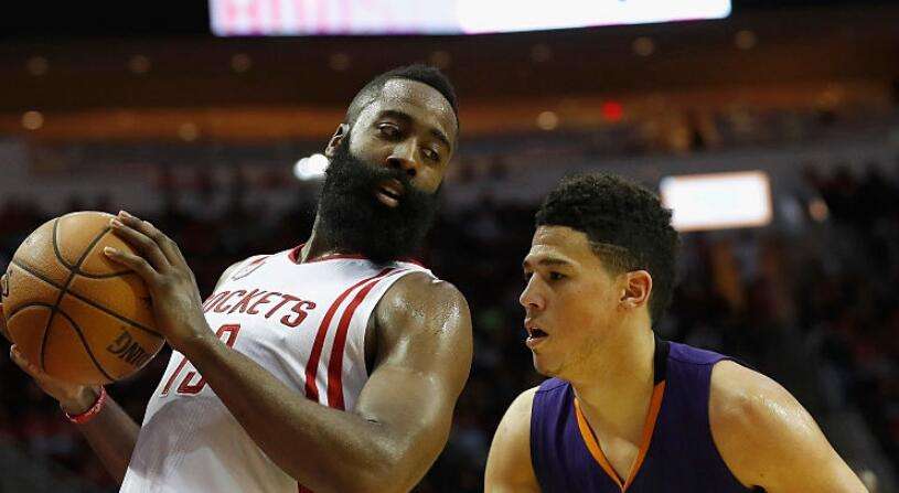 在整个赛季 在整个赛季