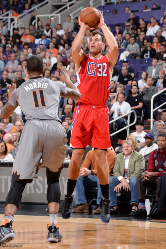 并踏上健身 并踏上健身