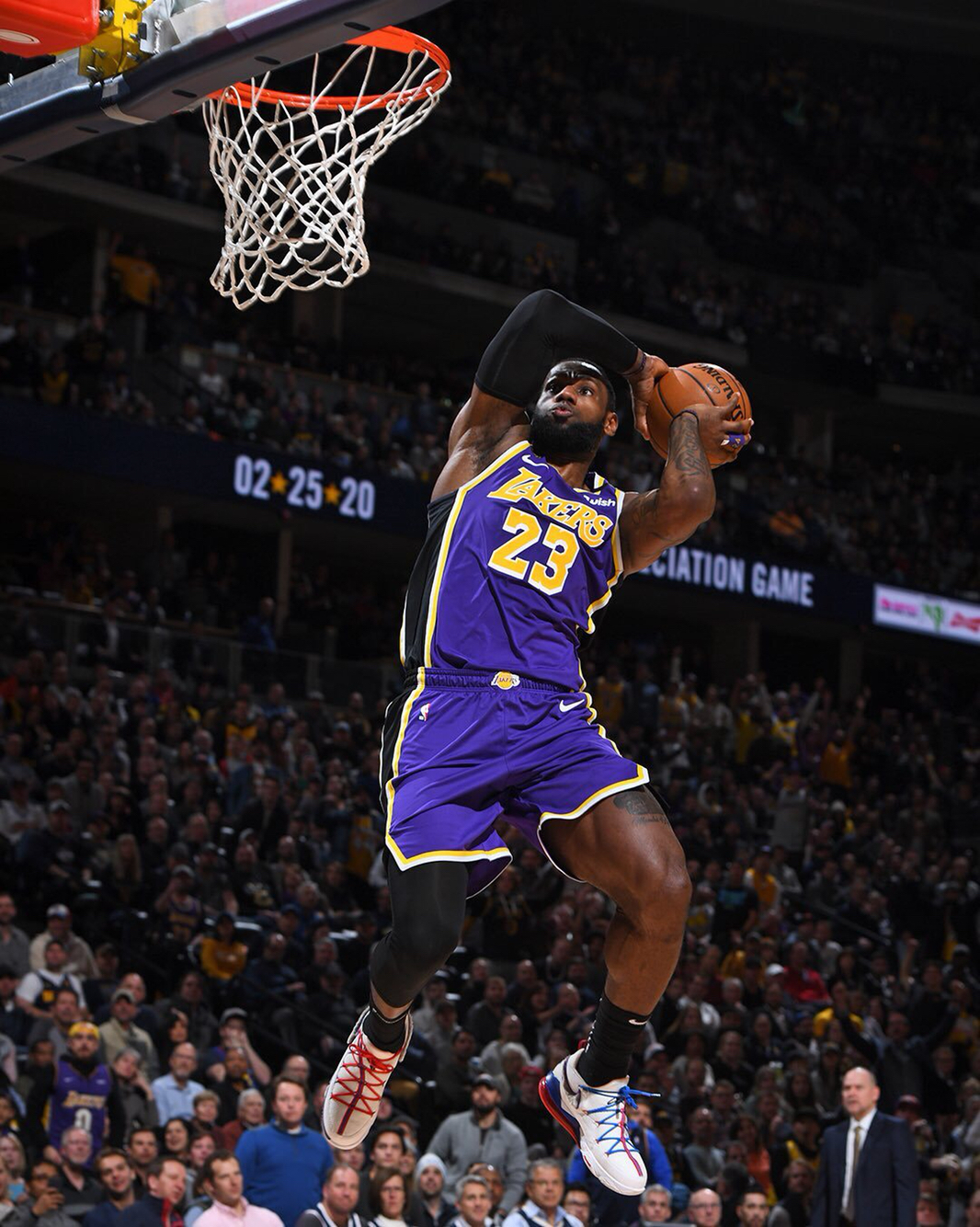 的攻防叙事 的攻防叙事