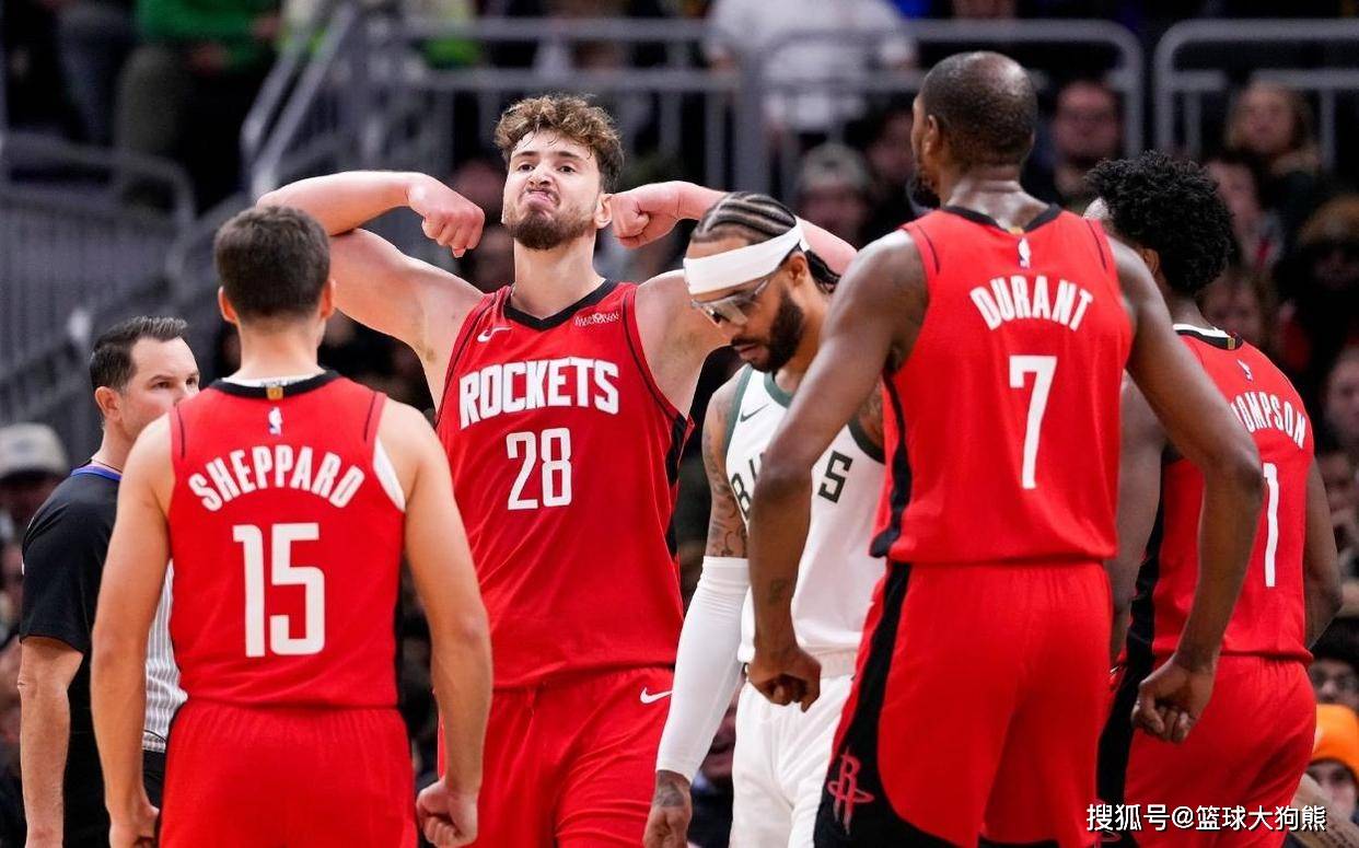 是教练手上 是教练手上